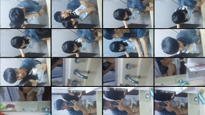 在家裏洗手間操女同學，手機拍攝